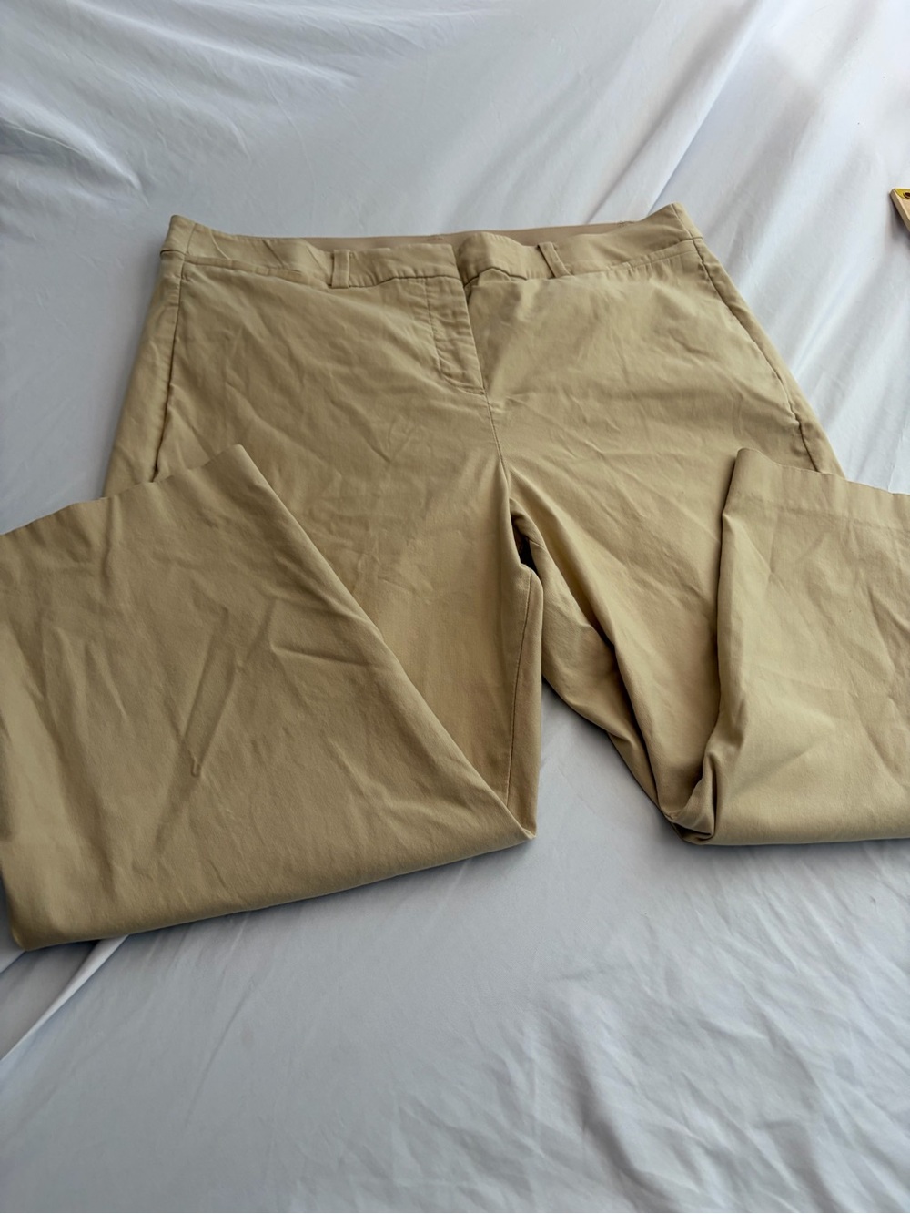 Lane Bryant Women's Khaki Capri Pants Size 20